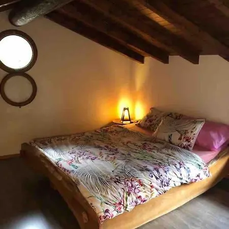 In Our Little Nest * Brissago