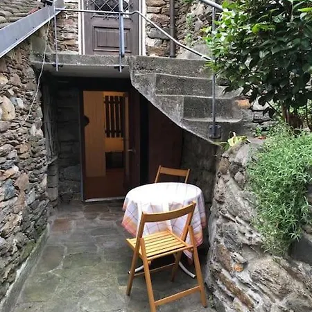 In Our Little Nest * Brissago